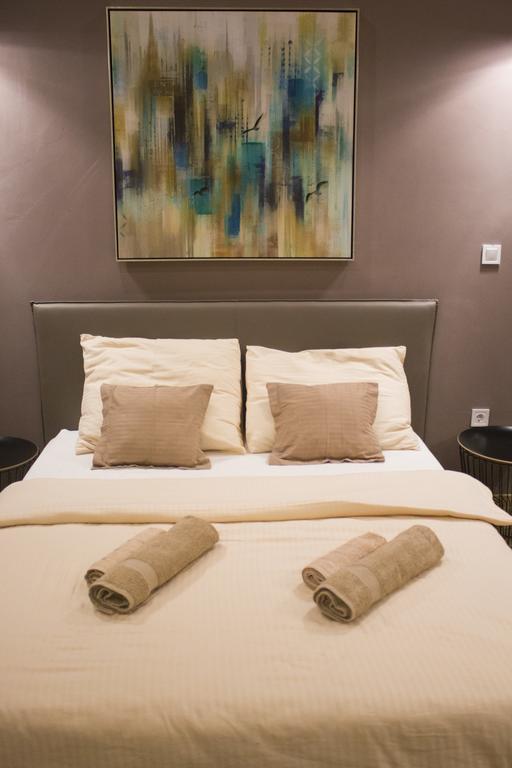 Apartmens Melisa เวอร์ซาร์ ภายนอก รูปภาพ